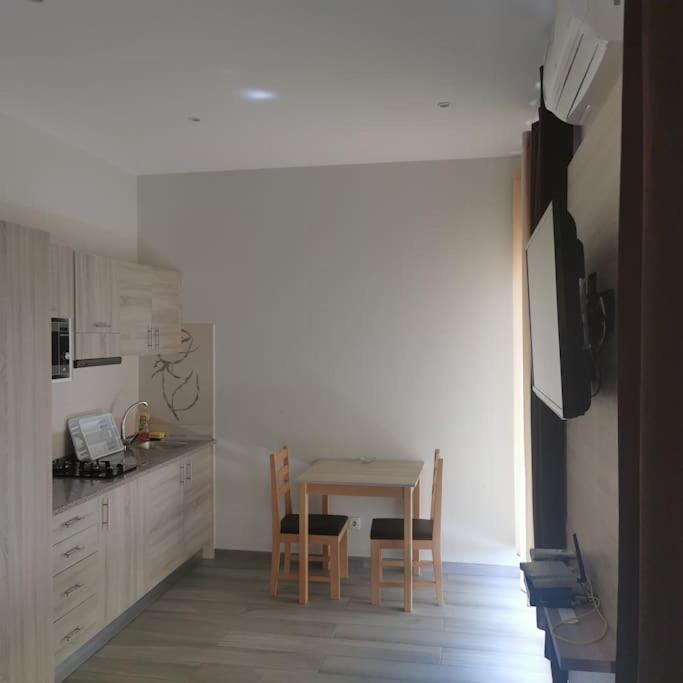 Ellen Apartamento T0 - Inforsal Espargos 外观 照片